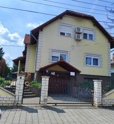 Sostogyogyfurdo Apartment | Missy House