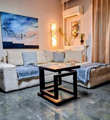 Thessaloniki City Centre Apartment | Mitropolews 55 apartment