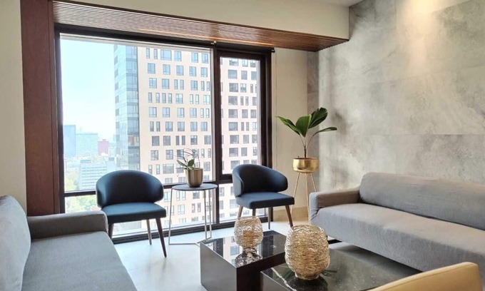 Granada Apartment | Miyana Views | Modern 2 Bedroom in Polanco