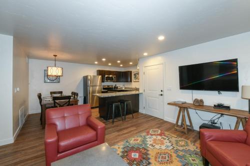 Moab South Valley Apartment | Moab Redcliff Condos Dean RE