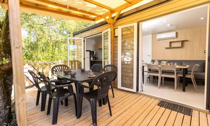 Crayssac House | Mobil home Comfort - 3 Schlafzimmer 6 Personen
