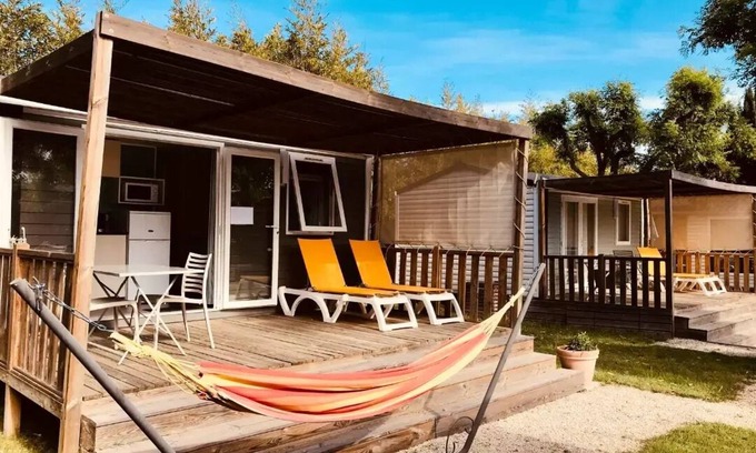 St.-Remy-de-Provence House | Mobile Home Premium 2 Rooms 2 People Air-conditioned + TV
