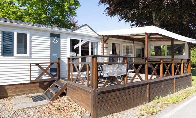 Samoens RV Rental | Mobile Home '5 Pers - Camping Samoens' with Mountain View and Private Terrace