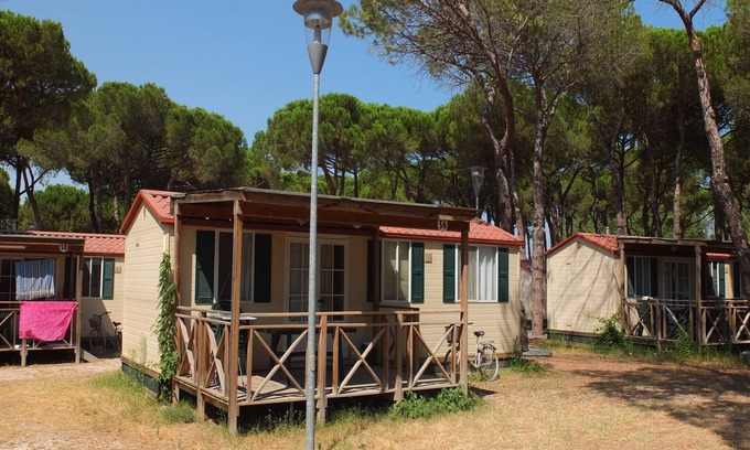 Zadina Pineta Ski Chalet | Mobile Home in Cesenatico by Adriatic Sea