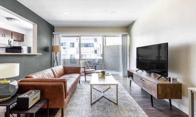 Sawtelle Apartment | Mod Brentwood 1BR w/Pool, walk to San Vicente shops, by Blueground