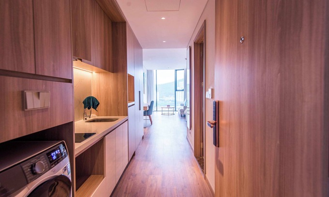 Ha Long Apartment | Modern 1BR with City View | A La Carte Ha Long Stay