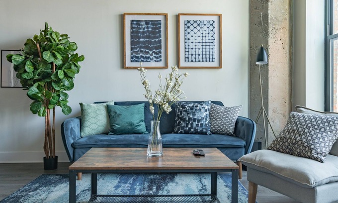 Near South Side Apartment | Modern 3/2 in Chicago Downtown Modern Apartment