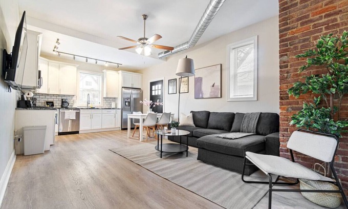 Larimer House | Modern 4BR Home, Fully Equipped Kitchen & Parking