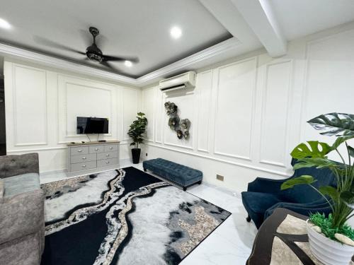 Kuala Lumpur House | Modern 4BR Melawati Mall, KL EastMall, Zoo Negara, UIA IIUM