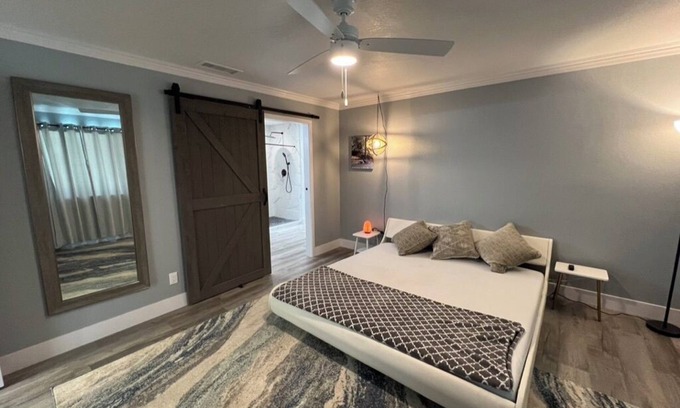 Victorville House | Modern and comfortable five-bedroom home.