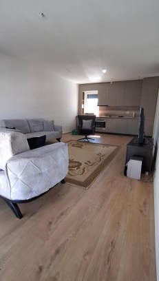 Mejë Apartment | Modern apartament the center park in Gjakova