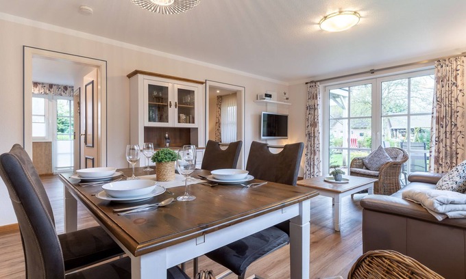 St. Peter-Ording Apartment | Modern apartment in rural villa style: experience comfort and tranquillity on the coast