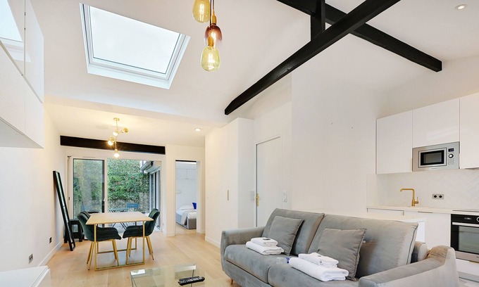 La Villette Apartment | Modern apartment - Buttes-Chaumont - Mobility lease