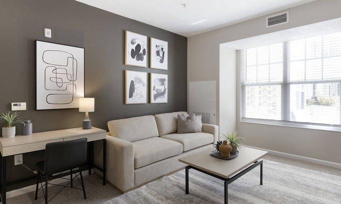 Worthington Apartment | Modern Apartment in Prime Location (ID8750X25)