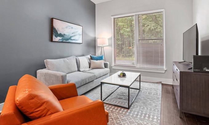 West Ashley Apartment | Modern Apartment in Prime Location (ID3897X81)