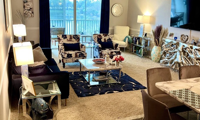 Biggar Apartment | Modern apartment in famous gated Legends Country Club in Fort Myers, Fl.