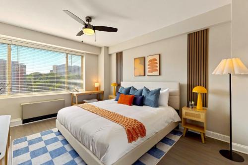 Radnor - Fort Myer Heights Apartment | Modern Arlington Stay - Near DC Metro & Free Parking