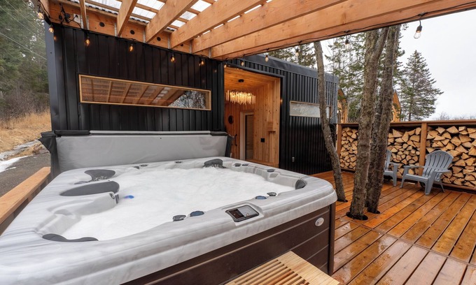 Homer Cabin | Modern Cabin+Nordic Spa w/Sauna, Hot Tub & Cold Plunge