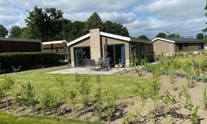 Hulshorst Ski Chalet | Modern chalet on a resort near the Veluwemeer