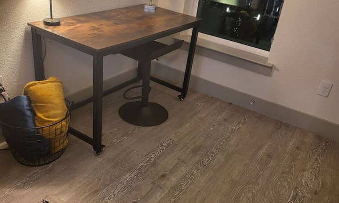 Downtown San Antonio Condo | Modern Chic on Riverwalk Hotel/Apt Pvt Parking