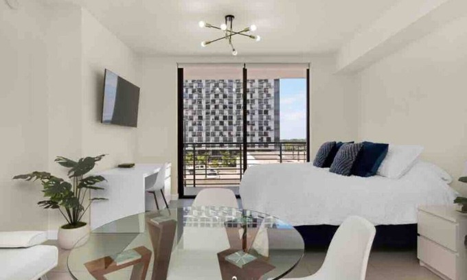 Doral Apartment | Modern & Cozy Studio | Resort-Style Amenities