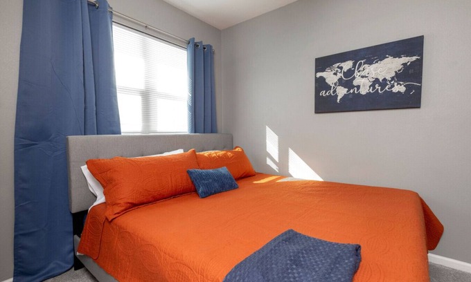 Downtown Little Rock Apartment | Modern Downtown Retreat | Private | Free Parking