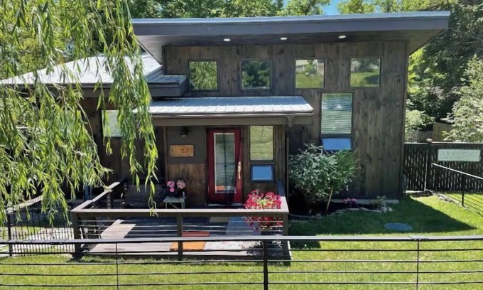 Callicoon House | Modern Gem in the Heart of Downtown Callicoon NY