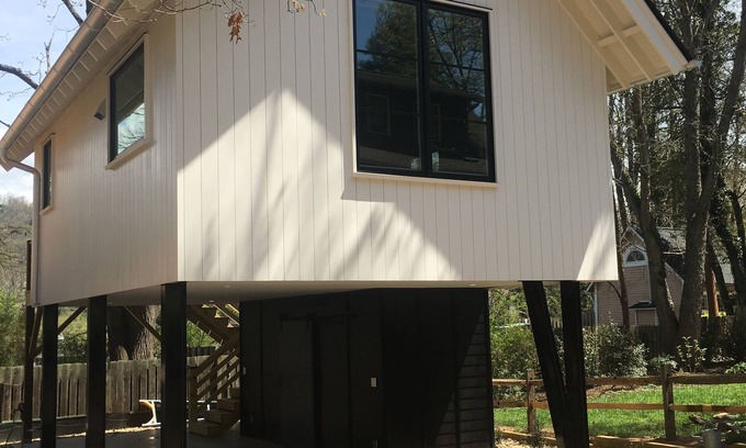 Claxton Community House | Modern Guest House in Historic Chestnut Hills - Walk To Downtown!