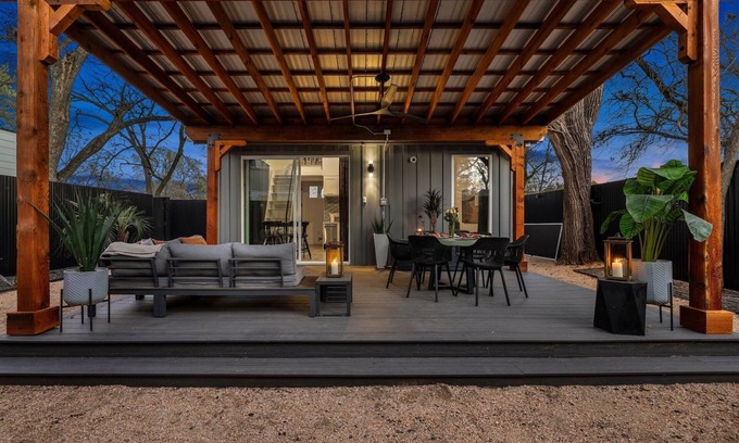 East MLK House | Modern Home with Hot Tub | Near Downtown
