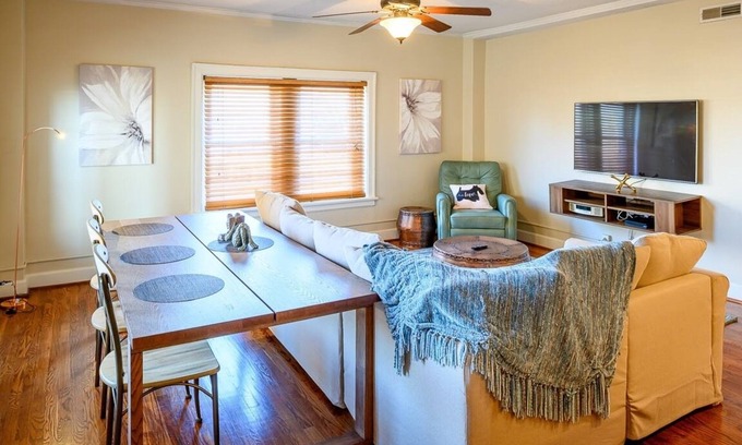 Southmoreland Condo | Modern Living in Historic Building