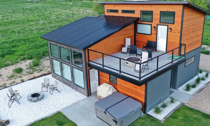 Glendale House | Modern Mountain House at Apple Hollow