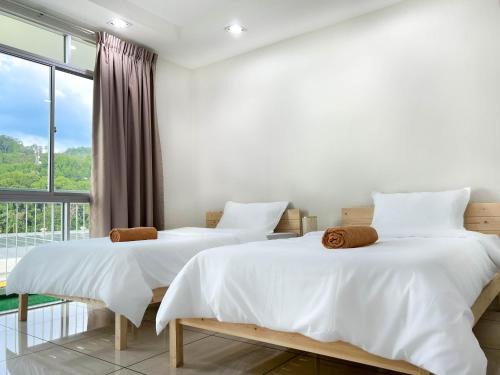 Larut Apartment | Modern Muji Home Retreat near Taiping Lake Garden with Free Netflix
