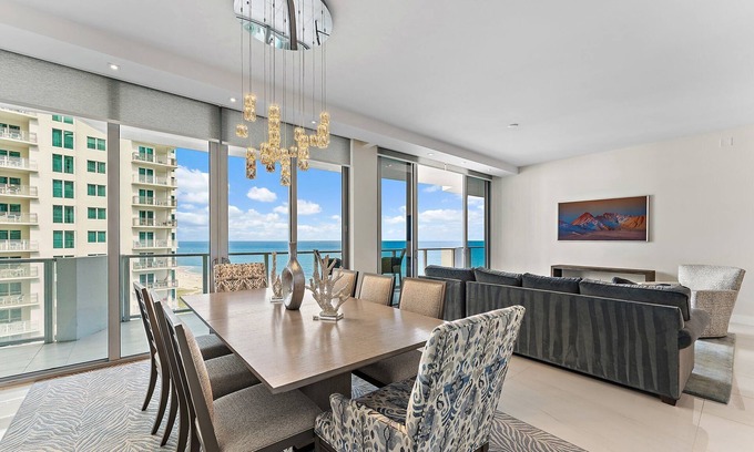 Singer Island Condo | Modern Oceanview Condo at Amrit Resort