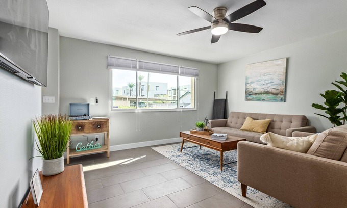 Casa Granada Townhouses House | Modern Old Town Scottsdale Townhome