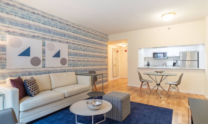 Hoboken Apartment | Modern One Bed in Hoboken, Easy Access to NYC