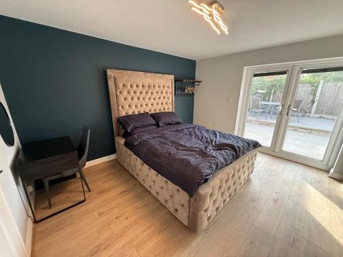 Wigan Apartment | Modern Studio