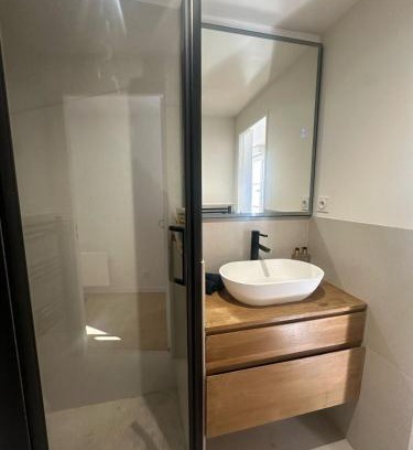Cannes City Centre Apartment | Modern Studio hypercentre 2 minute of palais