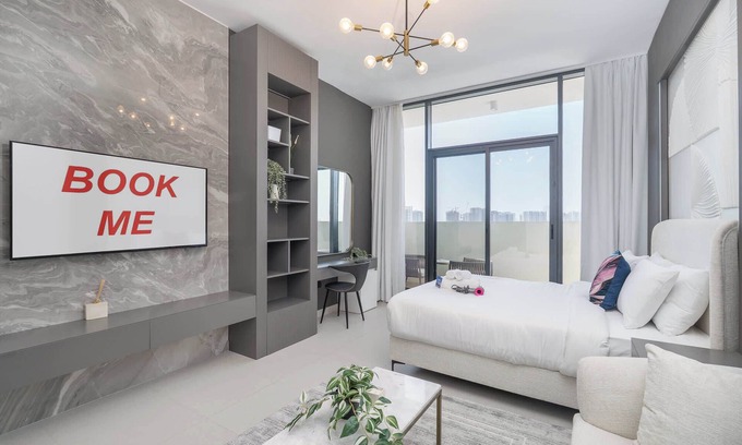 Dubai Apartment | Modern Studio Retreat in Al Furjan - Sleeps 2!