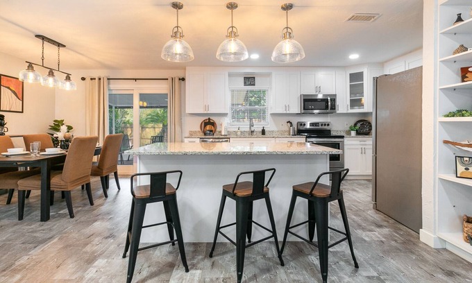 Gainesville House | Modern & Tasteful Pool Home Close to Devil's Millhopper Geological State Park