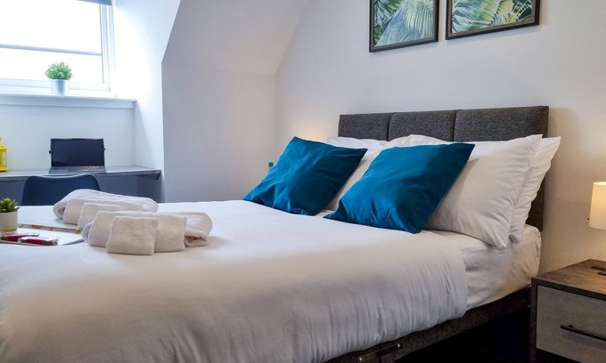 Sunderland City Centre Apartment | Modern Two Bed Apt Sunderland City Centre