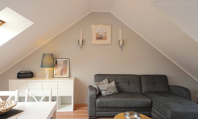 Eckernfoerde Apartment | Modern vacation apartment Tonne 1 in Eckernförde - close to the beach and town center