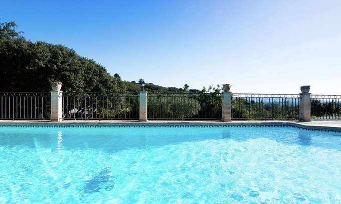 Ledenon Villa | Modern Villa with Private Swimming Pool in Lédenon