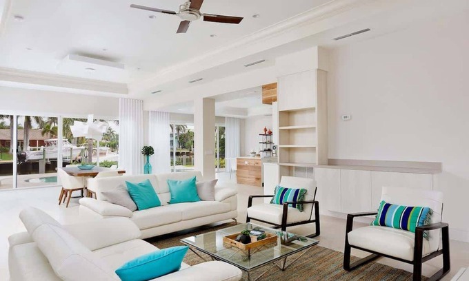 Lighthouse Point Villa | Modern Waterfront Home w/Heated Pool, Avocado Tree