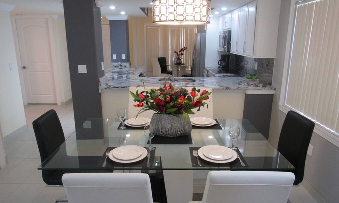 South Bradenton Condo | Modern Waterfront Condo! Pools~Lanai~Free WiFi. By IMG~Beaches~AMI~Restaurants.
