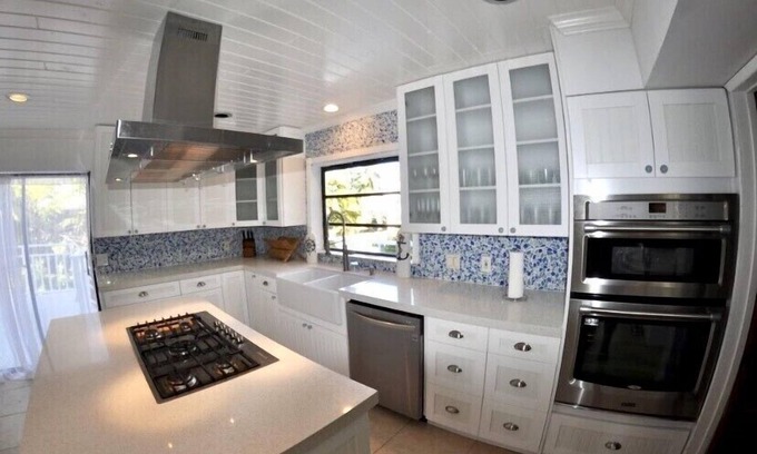 Twin Lakes House | Modern Waterfront Paradise in Key Largo!