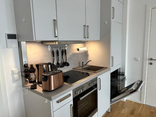 Blumberg Apartment | Modernes Apartment I Parkplatz I Terrasse