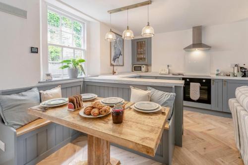Fowey House | Mole End