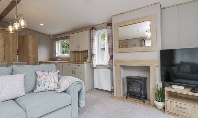 Troutbeck Bridge Cottage | MÔN, family friendly, with a garden in Troutbeck Bridge