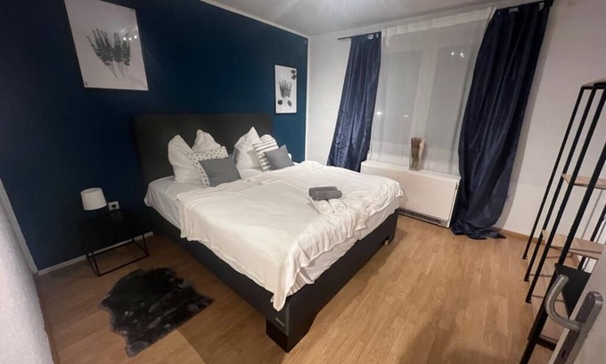 North Hontrop Apartment | Mondschein Appartement