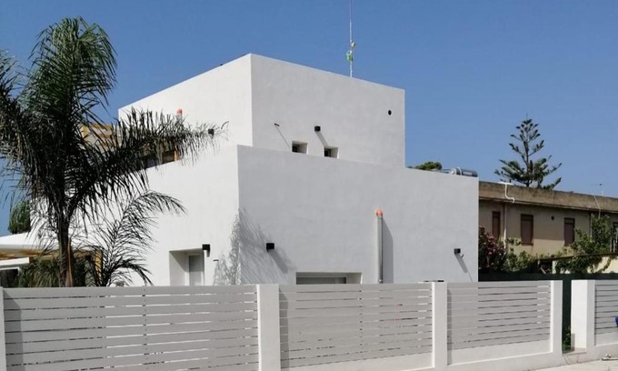Contrada Fiori Sud Apartment | Monolocale Azhàr Beach, Lido Fiori
